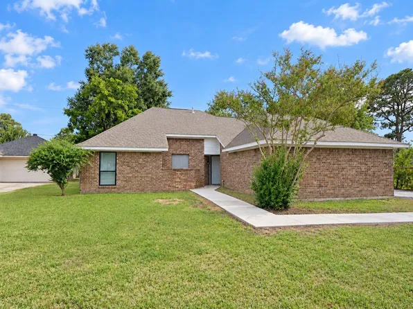 405 Post Oak Dr, Baytown, TX 77520