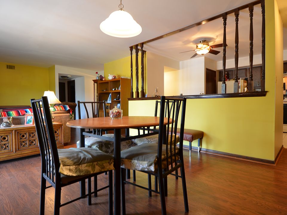 1st image of 9901 S Cicero Ave APT 303