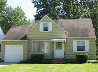 182 Talbot Dr, Bedford, OH 44146