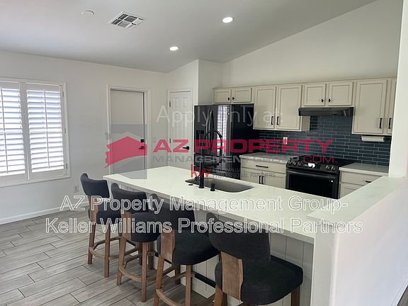 4th image of 2447 S 80th Ln