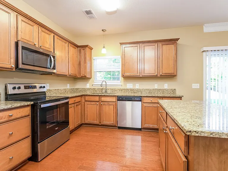 4988 Old Towne Village Cir — Photo 8