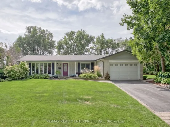 1566 Venetia Dr, Oakville, ON L6L 1K7
