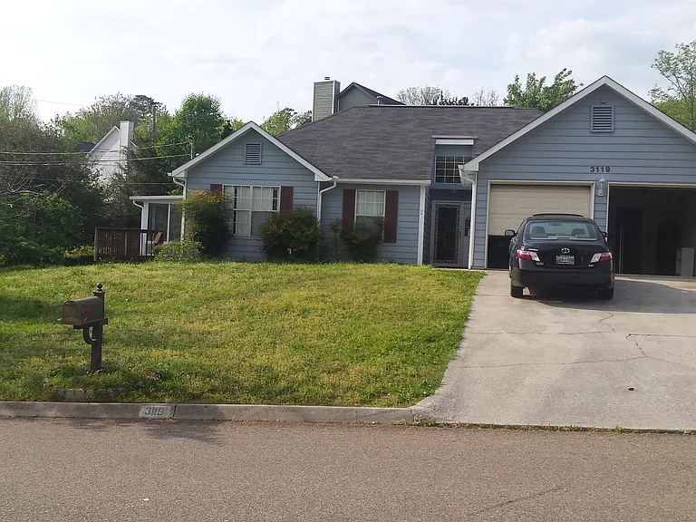 3119 Kingsmore Dr — Photo 3