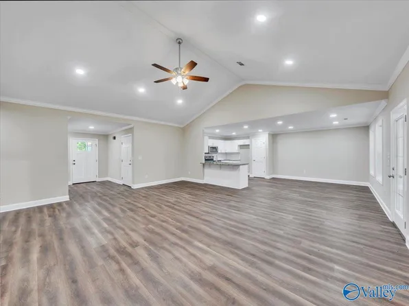 993 Old Cullman Rd, Arab, AL 35016