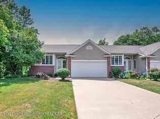 2527 Limerick Cir, Holt, MI 48842