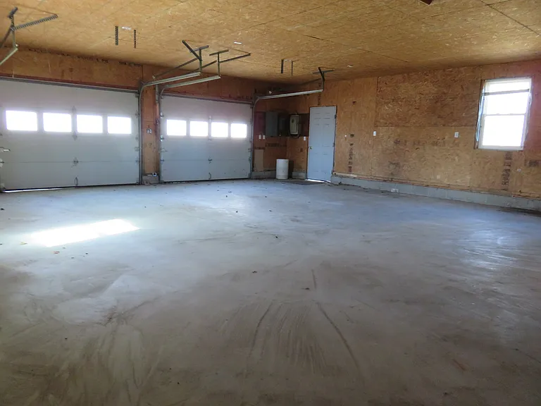136 Old Lewiston Rd — Photo 8