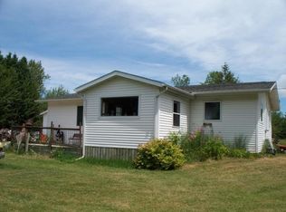 10556 Cecil Bay Rd, Carp lake, MI 49718