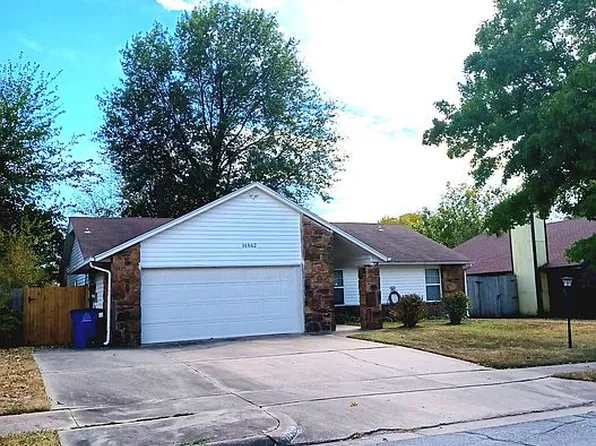 14842 E 32nd St S, Tulsa, OK 74134