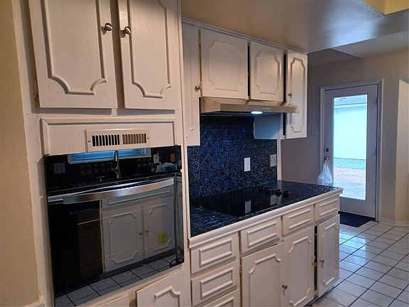 5th image of 9202 Kempwood Dr