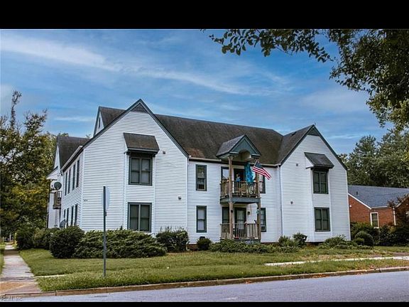 4th image of 454 Florida Ave APT I