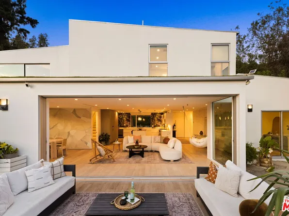 2615 La Cuesta Dr, Los Angeles, CA 90046