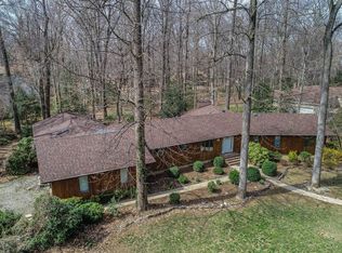 16 Stuart Dr, Dover, DE 19901