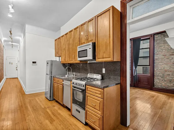 244 Riverside Dr APT 4D, New York, NY 10025