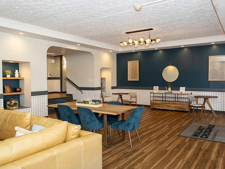 4175 Lobby
