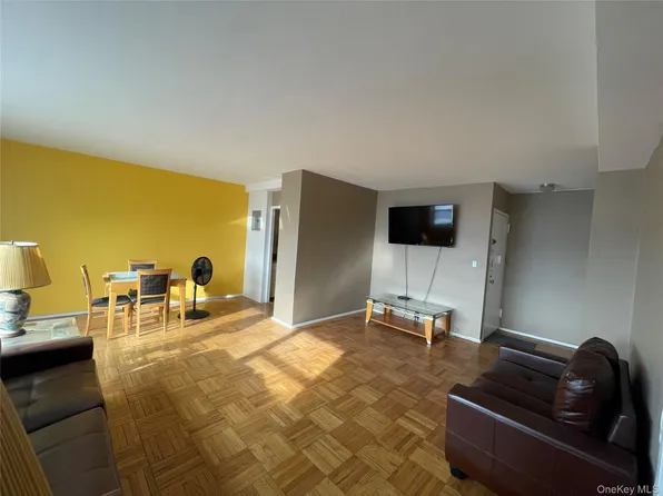 3 Fordham Hill Oval #6H, Bronx, NY 10468