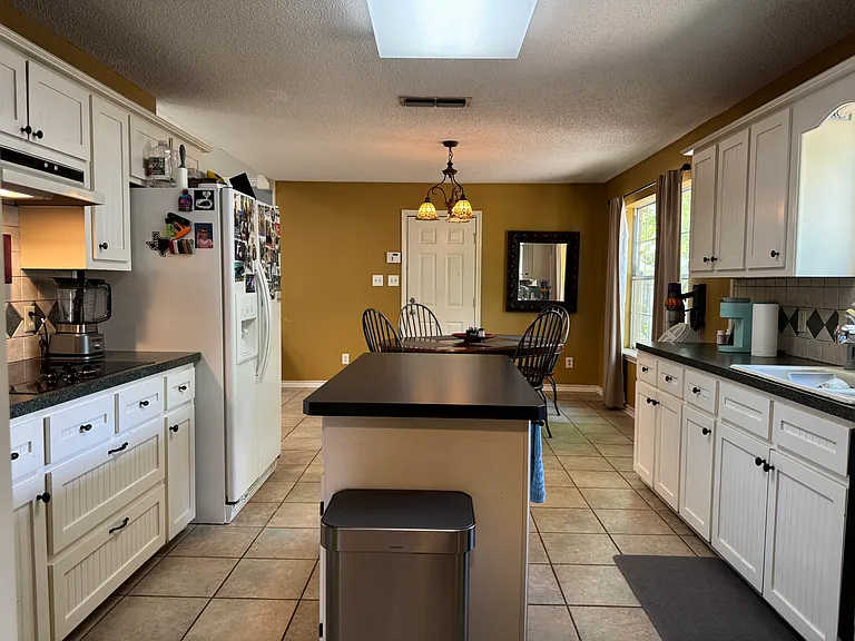 6107 Shadyside Ln — Photo 13