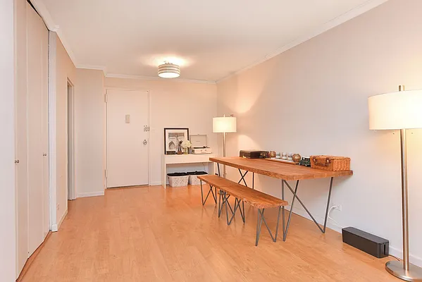 Sold by Benjamin Realty Since 1980 | media 14