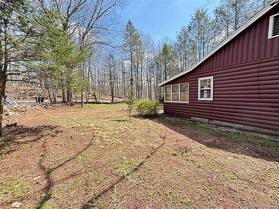 5th image of 34 Cascade Lake Road