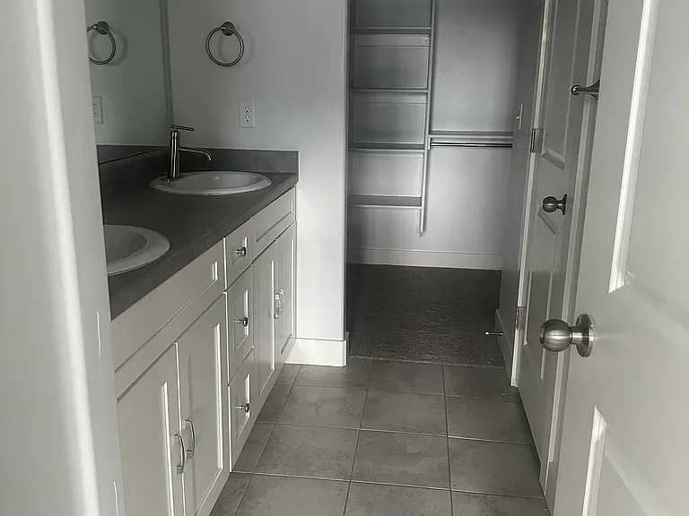 4336 W Watchmen Way — Photo 8