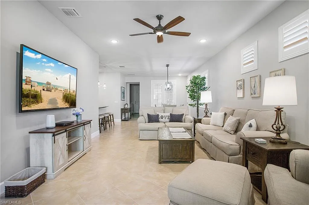 2 bed, 2.0 bath, 1554 sqft, $3,800 — Photo 4