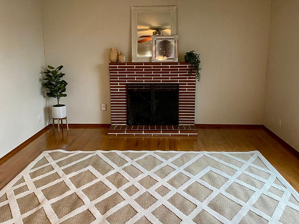 1st image of 1 N Mills Ave