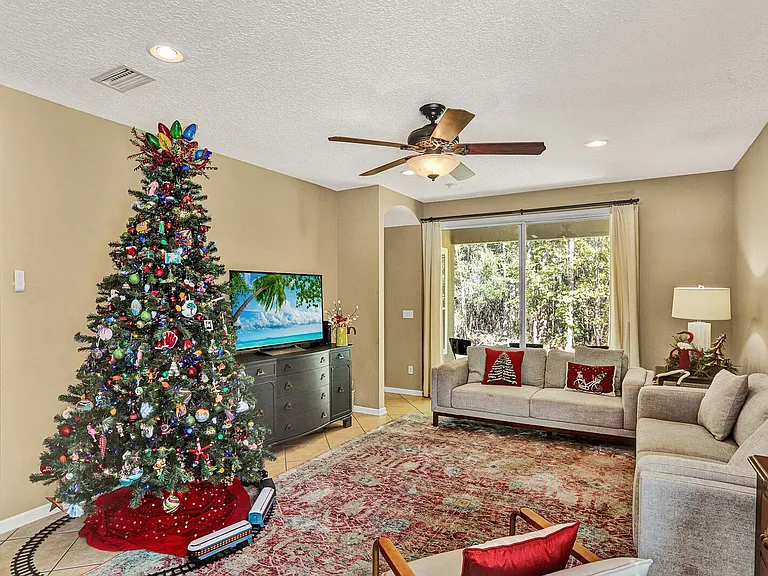 1808 Cross Pointe Way — Photo 4