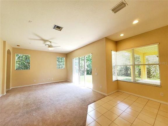 3rd image of 12825 Castlemaine Dr