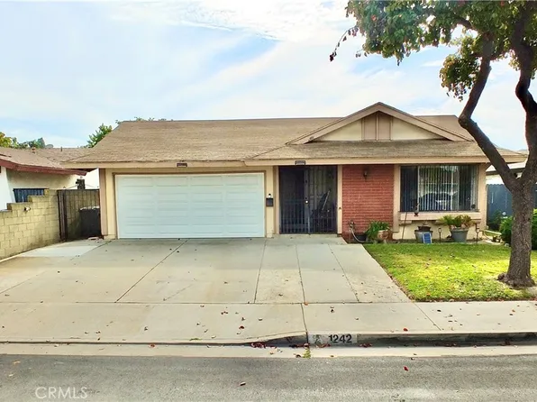 1242 Sultan Cir, Carson, CA 90746