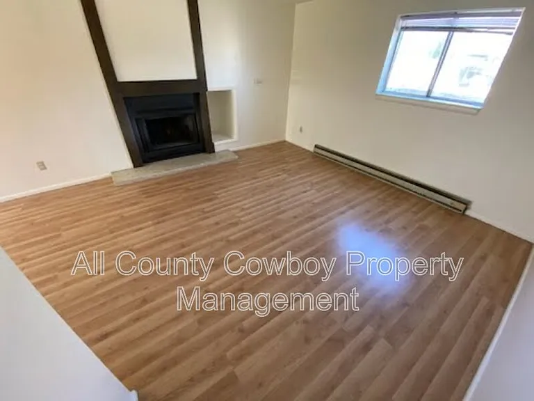 704 Ferris Ct #2 — Photo 4
