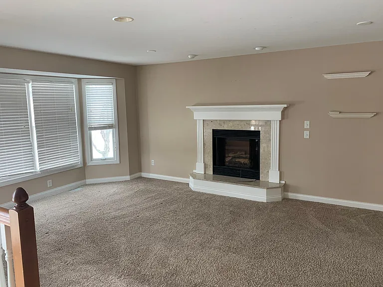 1805 Whispering Way — Photo 6