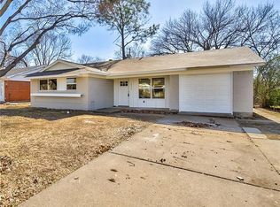 2714 Ridgewood St, Irving, TX 75062