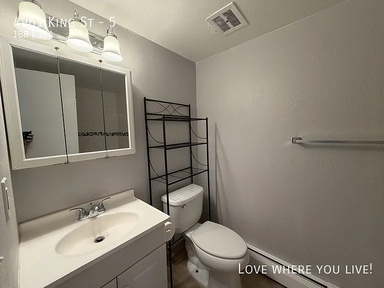 4961 King St #5 — Photo 15
