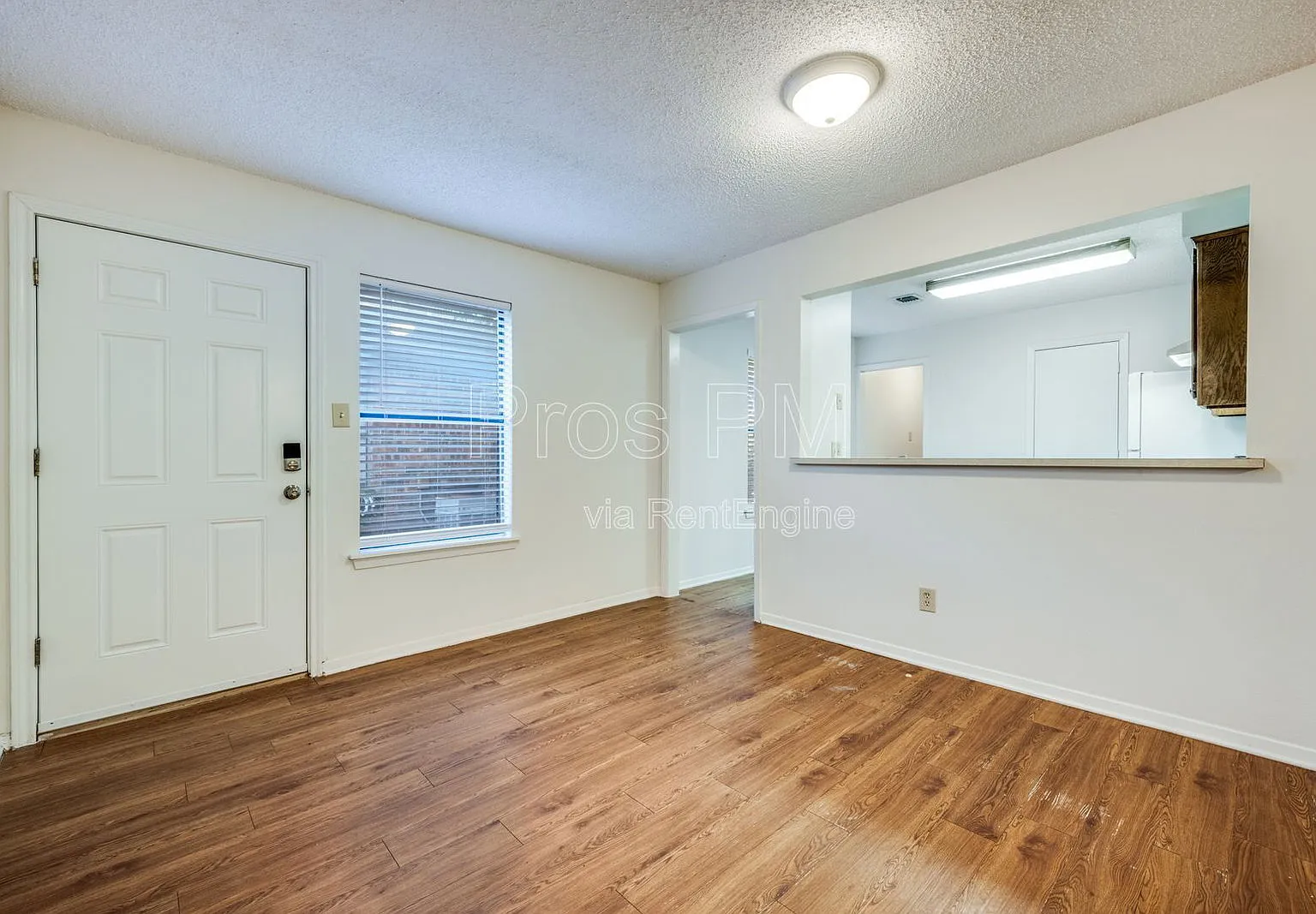 2 bed, 2.0 bath, 1019 sqft, $1,535 — Photo 2