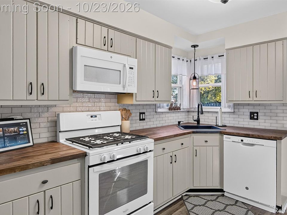 8615 Quandt Ave, photo 15