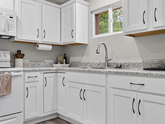 5th image of 23 Williamson Rd
