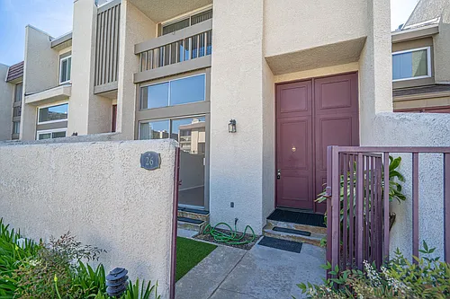 9950 Topanga Canyon Blvd #26 Photo 1