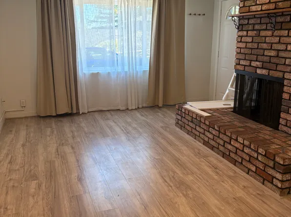 910 Lupin Way, San Carlos, CA 94070