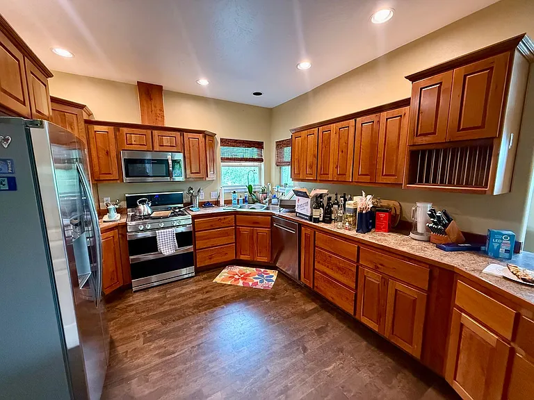 15284 Savik Ln — Photo 5