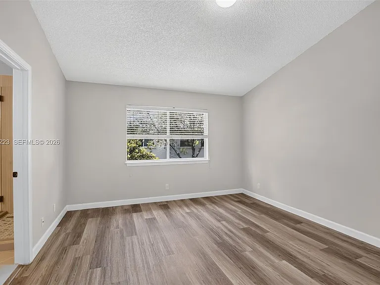 13212 NW 7th Dr — Photo 19