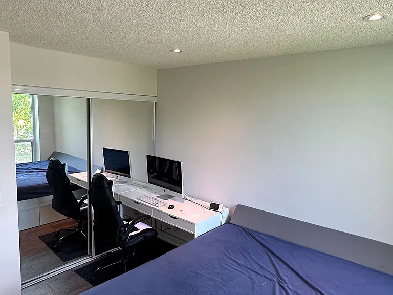 3 Ellesmere St #107 — Photo 5