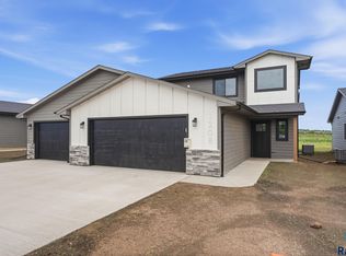 1208 W Rivulet St, Brandon, SD 57005