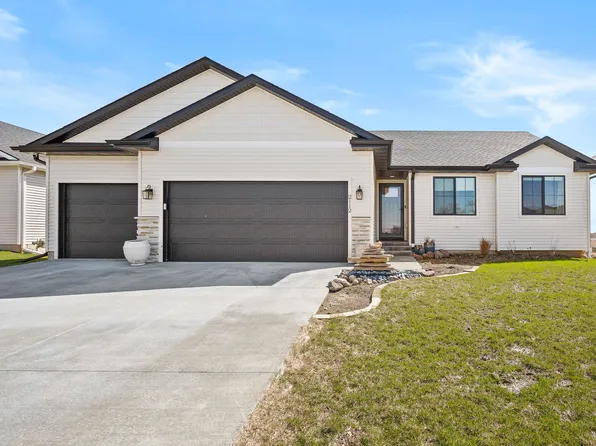 2112 Waller Ave, Norwalk, IA 50211