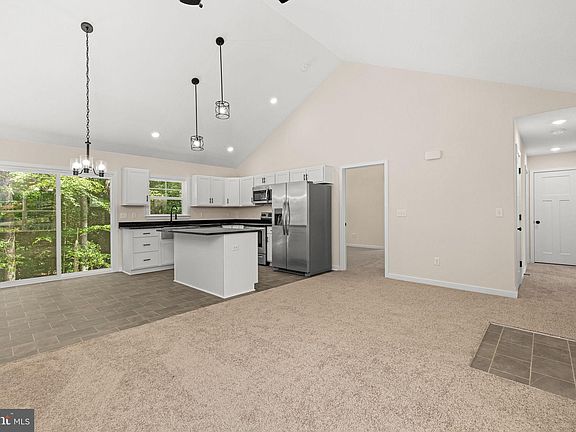 3rd image of 192 Piney Forest Dr