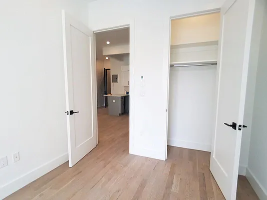 Rented by EXR | media 43