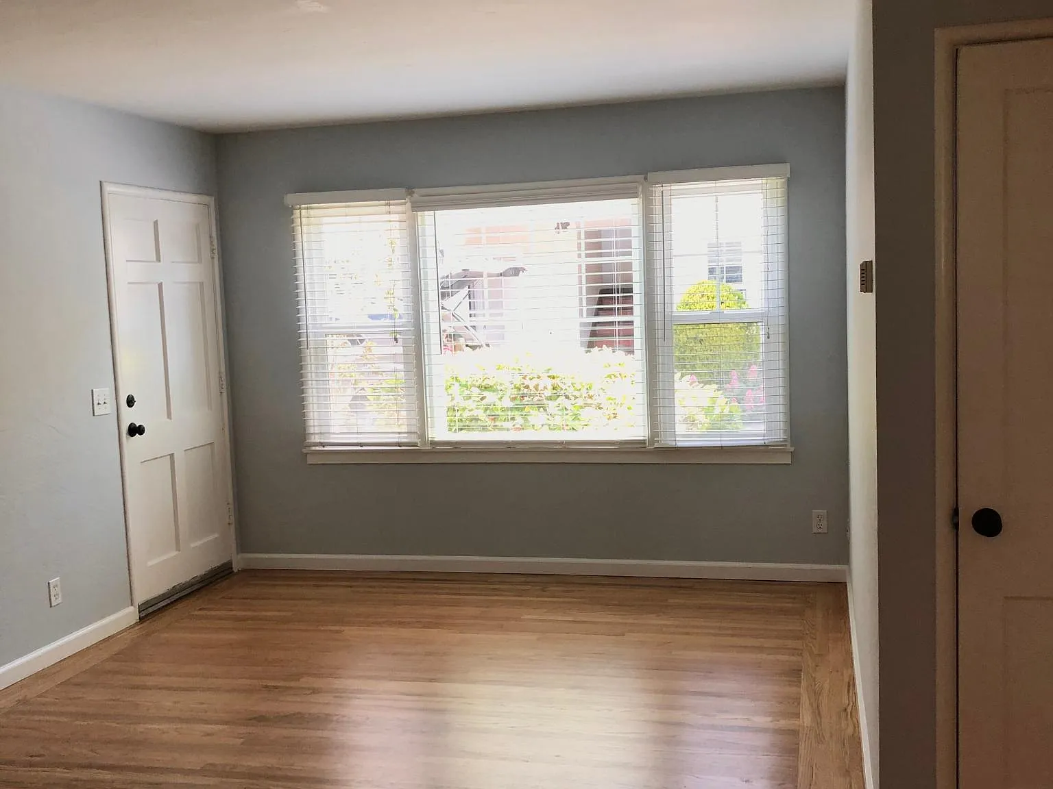 1250 Mills St — Photo 4