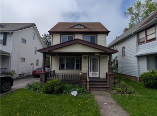 8230 Garfield Blvd, Garfield Heights, OH