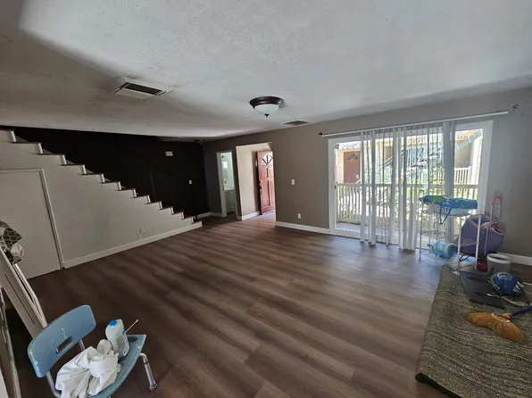 17065 Roscoe Blvd, Northridge, CA 91325