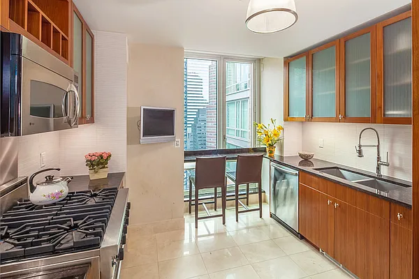 Rented by Brown Harris Stevens | media 4