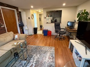 102 Alpine St APT 2, Somerville, MA 02144