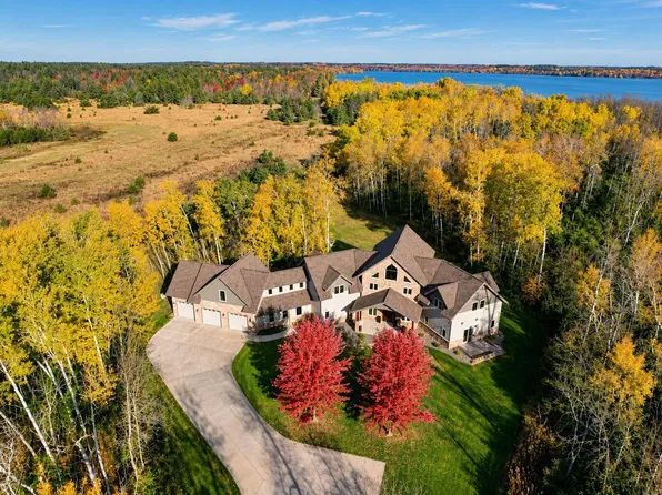 11043 W Lake Rd, Rice, MN 56367